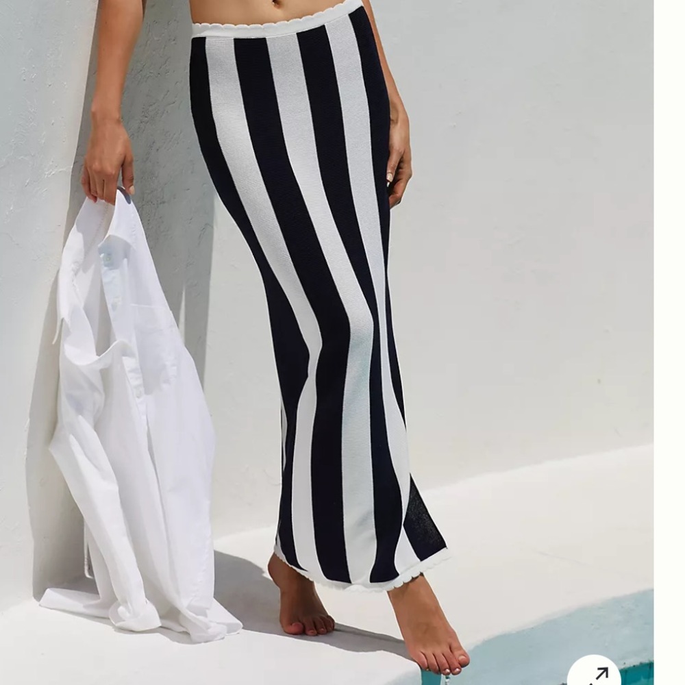 Anthropologie Black and White Striped Women's Skirt